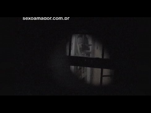 ❤️ Szőke lányt titokban videóra vette a környékbeli kukkoló, aki üreges téglák mögé rejtőzött ️ Orosz pornó at hu.91sesex101.top ️❤
